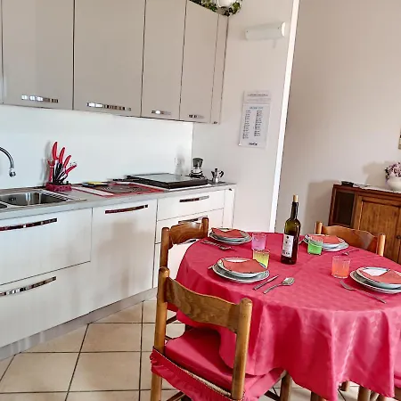 Feel at Home - CASA SOFIA Lovere Buitenkant foto