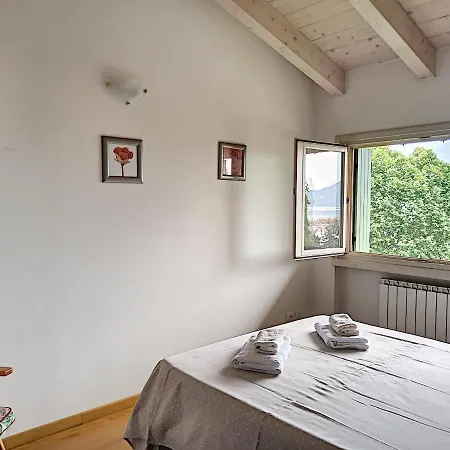 Feel at Home - CASA SOFIA Lovere Buitenkant foto